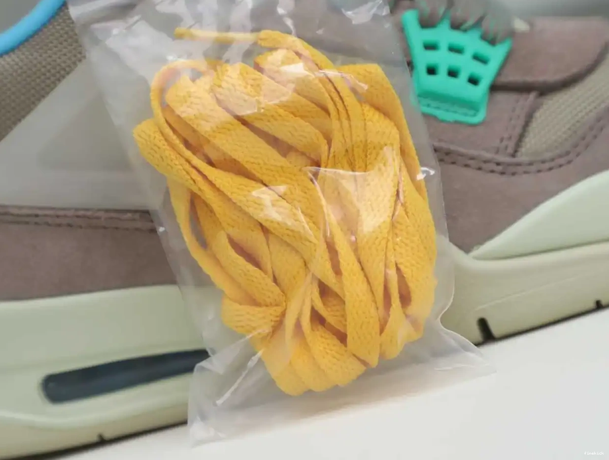 JORDAN RETRO 'TAUPE HAZE' UNION X AIR 4 LA 0526